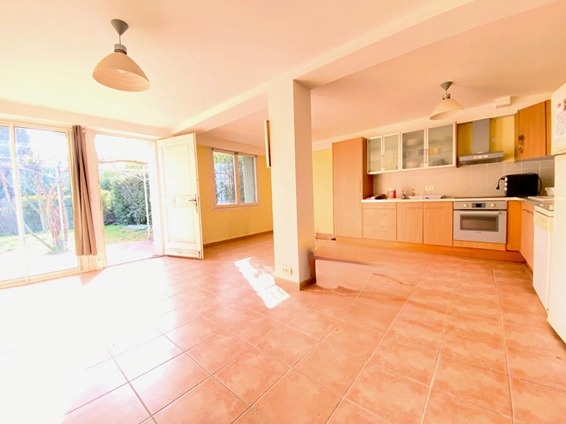 Maison - 194 m² - 8 pièces