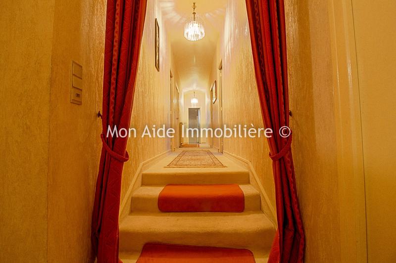 Villa - 500 m² - 12 pièces