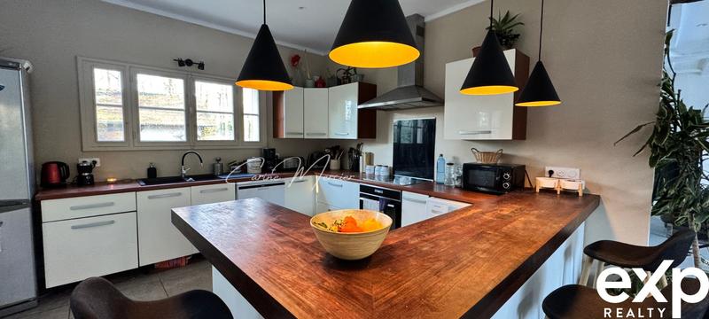 Maison ancienne - 150 m² - 8 pièces