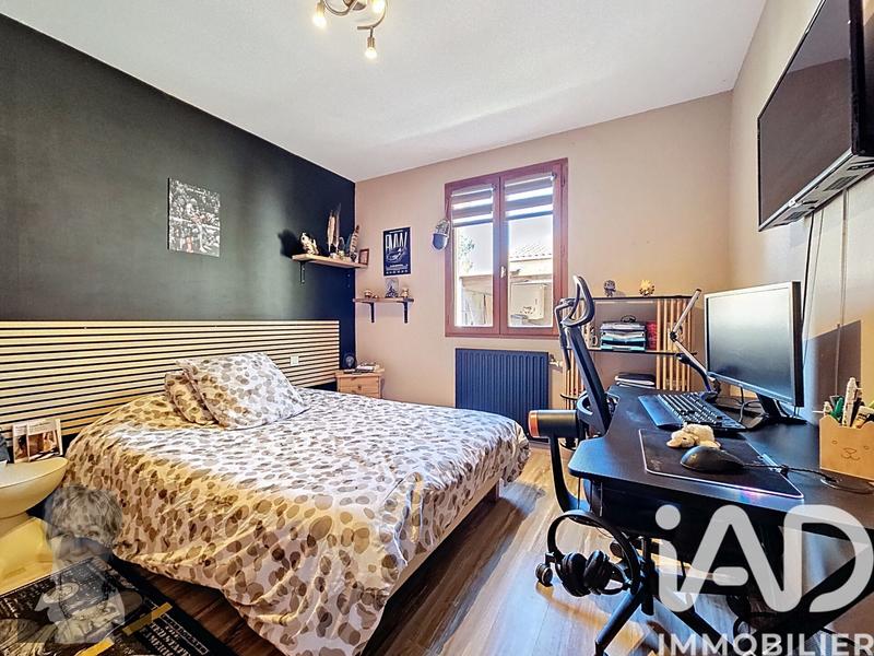 Maison - 92 m² - 5 pièces