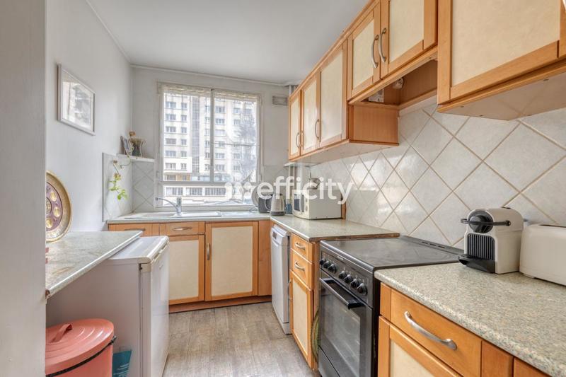 Appartement - 82 m² - 4 pièces