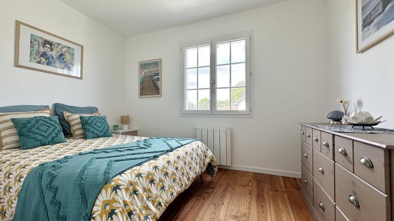 Maison - 312 m² - 9 pièces