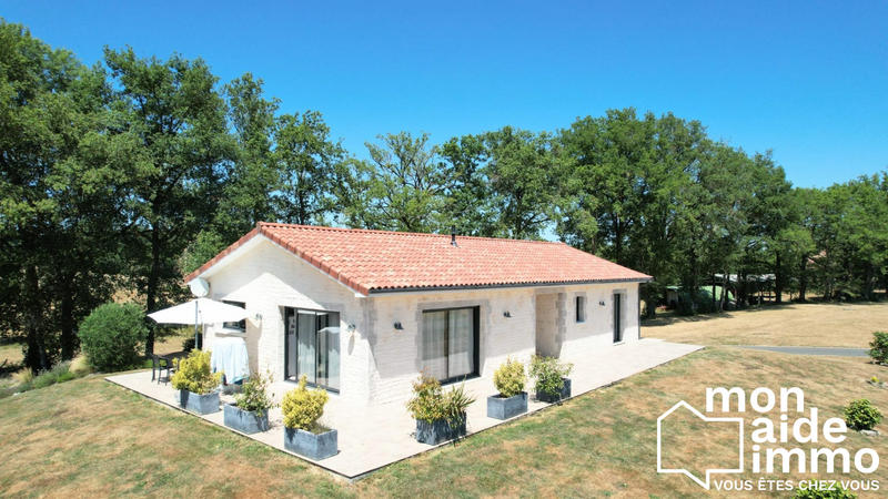 Maison - 260 m² - 8 pièces