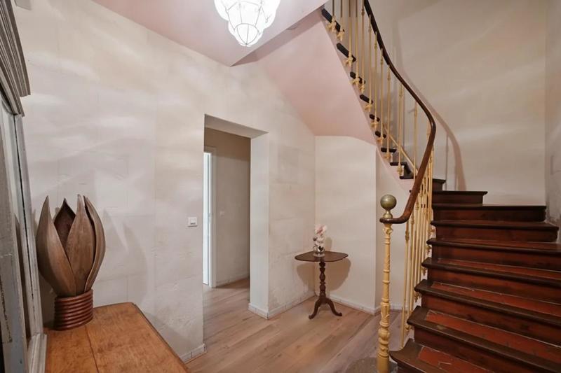 Maison - 187 m² - 7 pièces