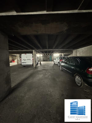 Parking / Garage - 3 m²