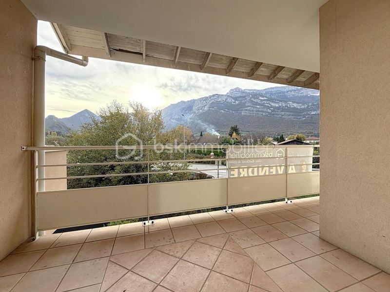 Appartement - 86 m² - 4 pièces