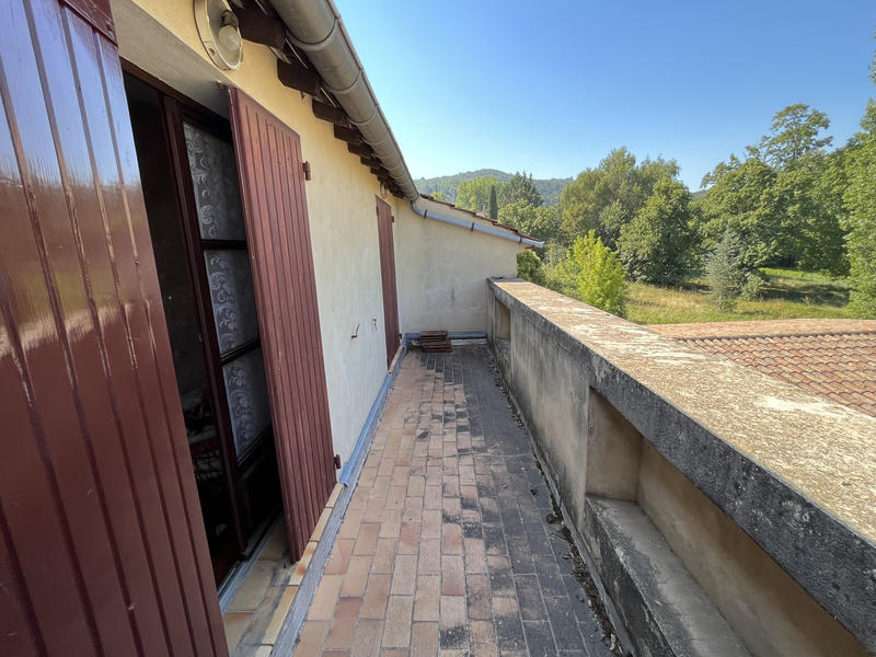 Propriété - 176 m² - 10 pièces