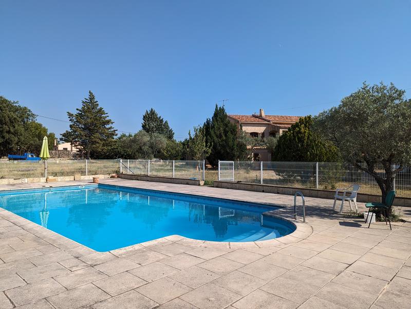 Maison traditionnelle - 230 m² - 6 pièces