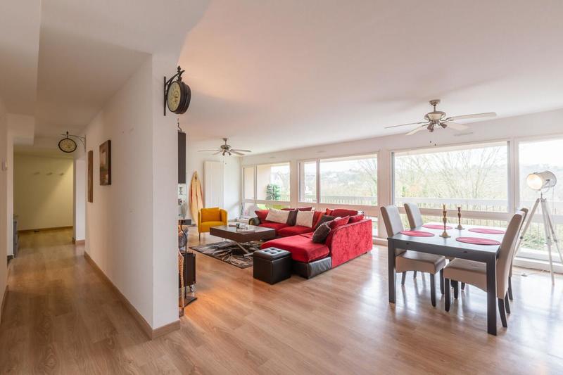 Appartement - 128 m² - 5 pièces