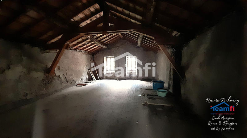 Maison - 110 m² - 10 pièces