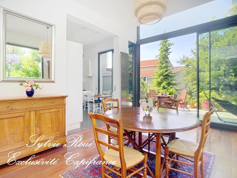 Maison d'architecte - 176 m² - 7 pièces