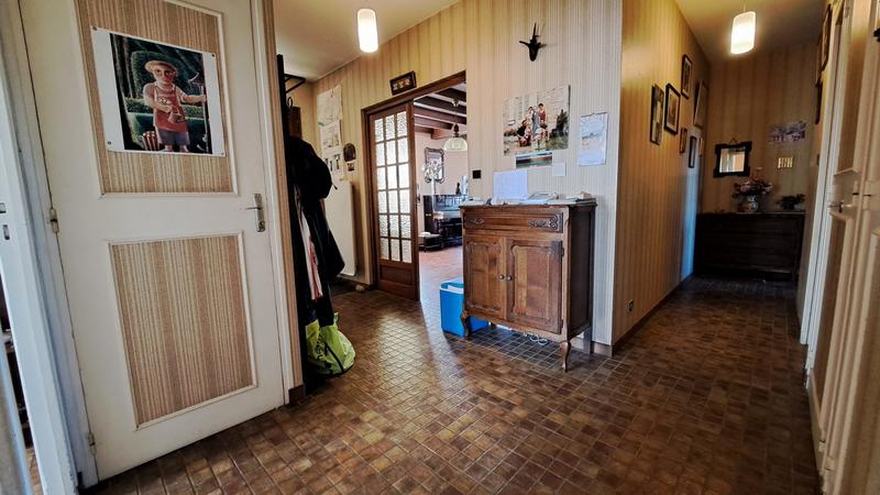 Maison - 181 m² - 7 pièces