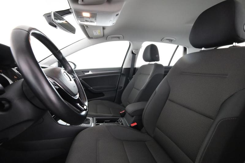 Volkswagen Golf VII 1.6 Tdi BlueMotion Tech Confortline Dsg7 5p 115 ch