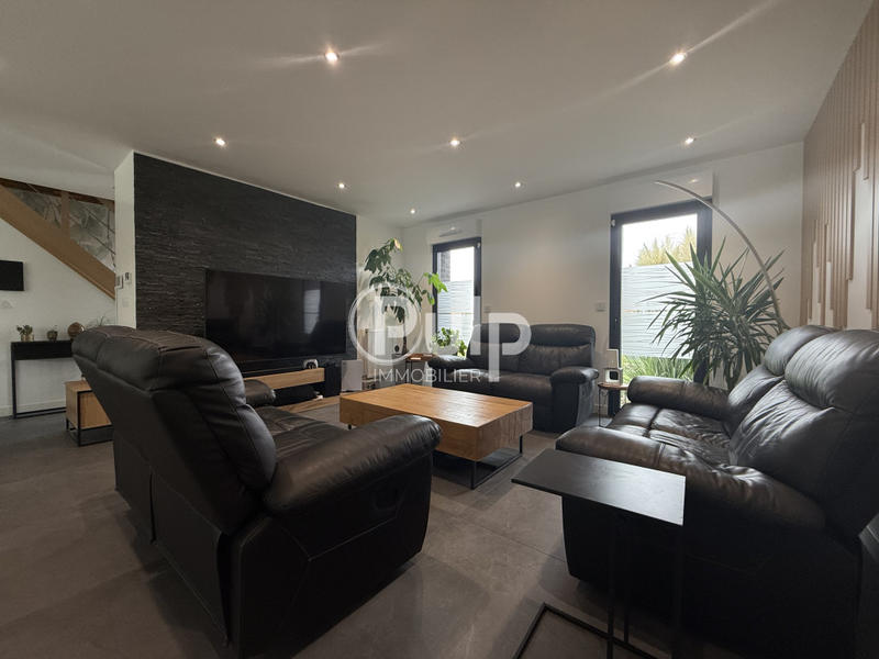 Villa - 175 m² - 6 pièces