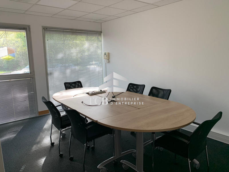 Bureau - 95 m²
