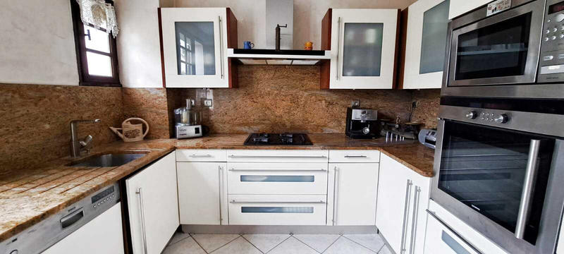 Maison - 145 m² - 5 pièces