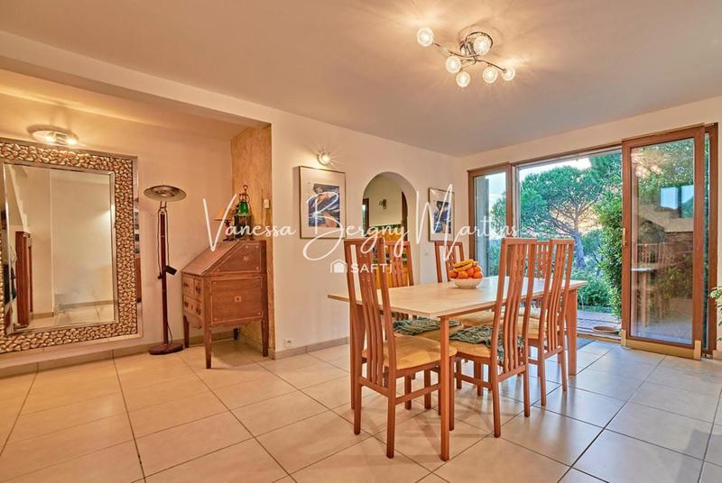 Maison - 109 m² - 5 pièces