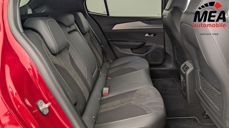 Peugeot 408 Hybrid 145 e-Dcs6 Gt