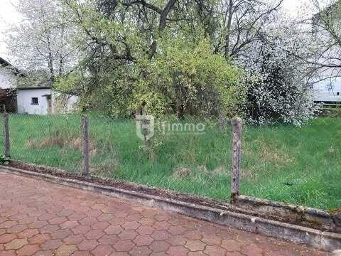 Terrain constructible - 707 m²