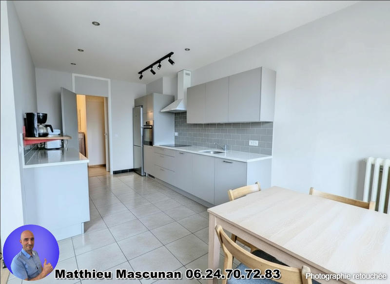 Appartement - 111 m² - 5 pièces