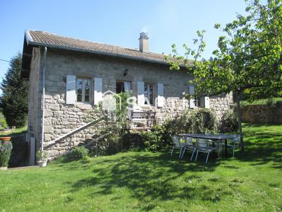 Maison - 90 m² - 5 pièces