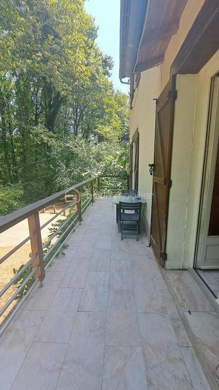 Maison traditionnelle - 108 m² - 5 pièces