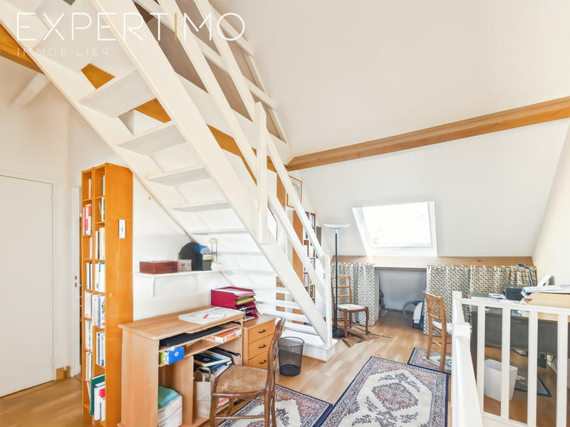 Maison - 108 m² - 6 pièces