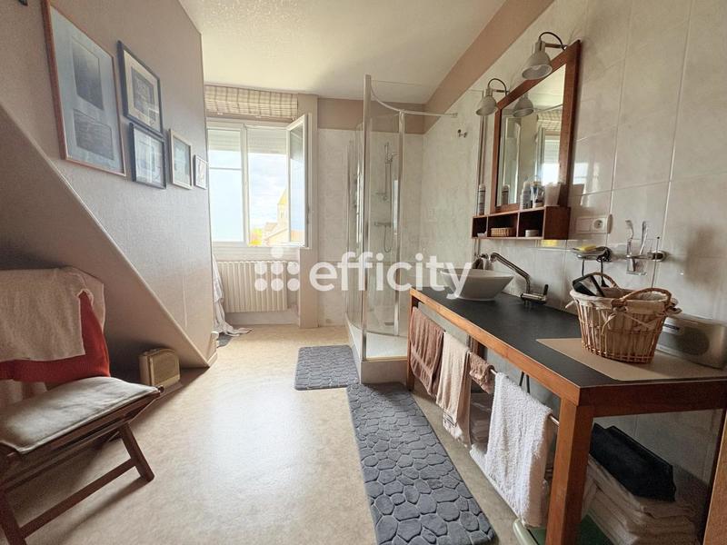 Maison - 134 m² - 6 pièces