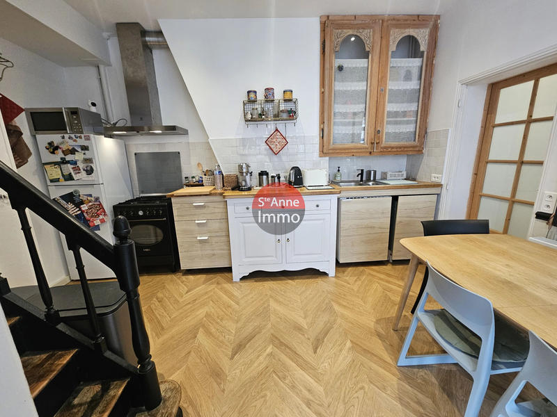 Maison - 80 m² - 5 pièces