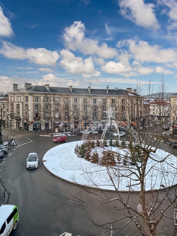 Appartement - 128 m² - 5 pièces