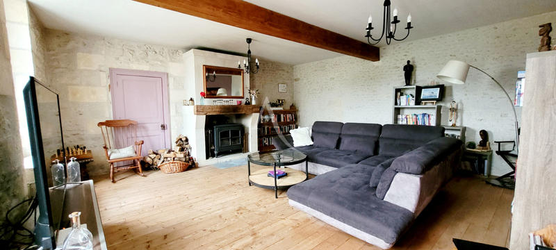 Maison - 297 m² - 9 pièces