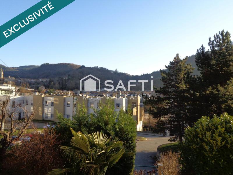 Maison - 148 m² - 8 pièces