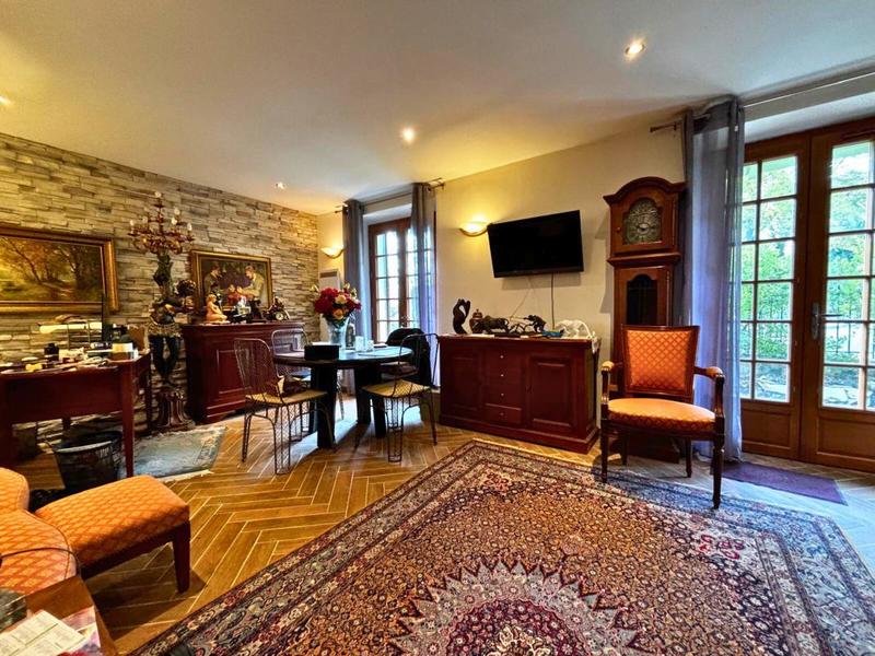 Demeure - 110 m² - 4 pièces