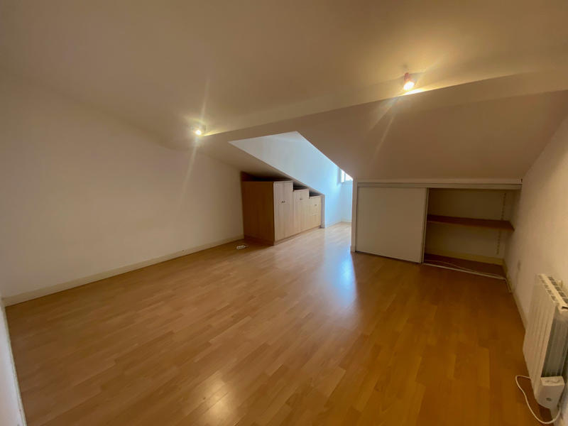 Appartement - 75 m² - 3 pièces