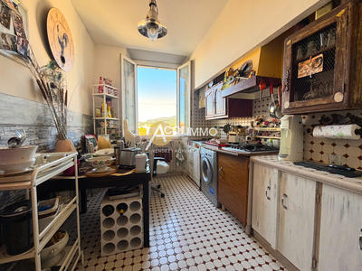 Appartement - 60 m² - 3 pièces