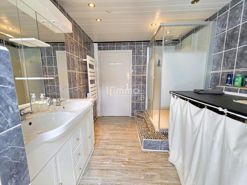 Maison - 500 m² - 14 pièces