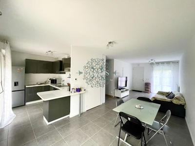 Pavillon - 80 m² - 5 pièces