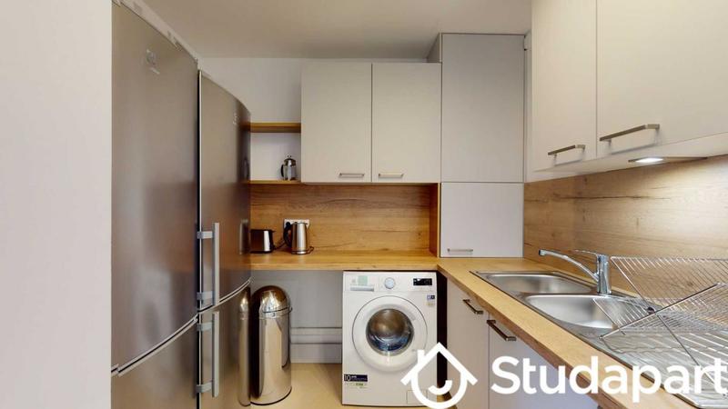 Chambre - 15 m² - 1 pièce