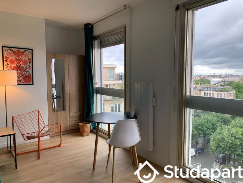 Chambre - 17 m² - 1 pièce