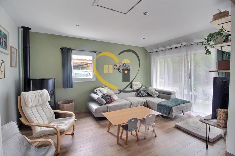 Maison - 107 m² - 4 pièces