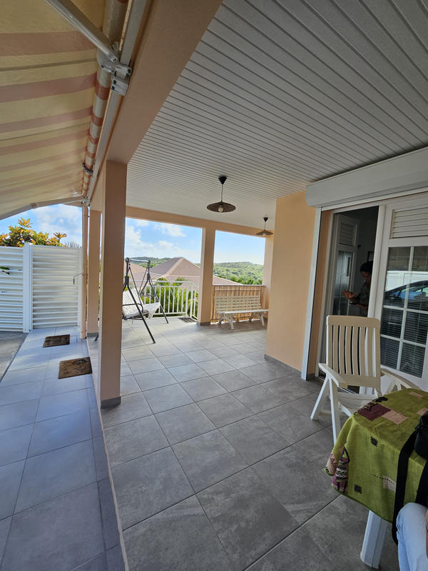 Villa - 180 m² - 6 pièces