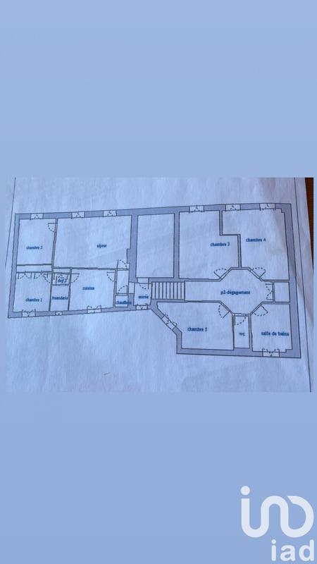 Appartement - 125 m² - 6 pièces