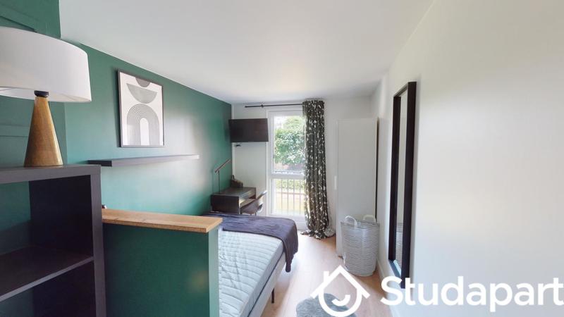 Chambre - 13 m² - 1 pièce