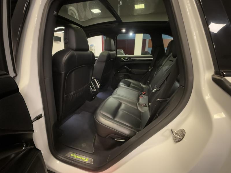 Porsche Cayenne 3.0 416ch s E-Hybrid Platinum Edition