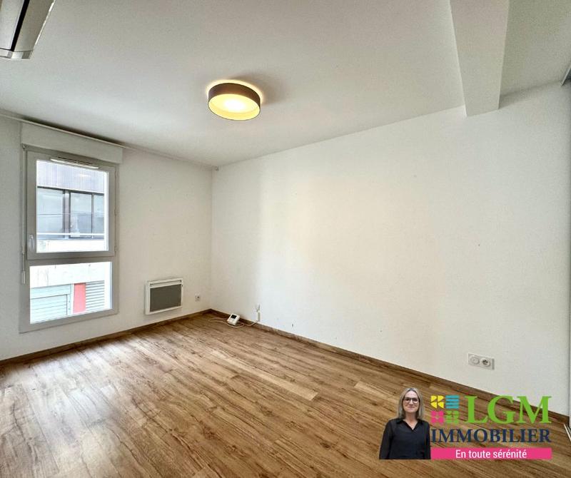 Bureau - 54 m² - 2 pièces