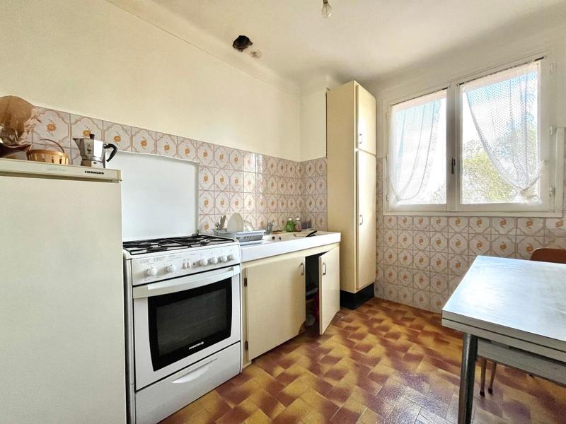 Maison - 96 m² - 5 pièces