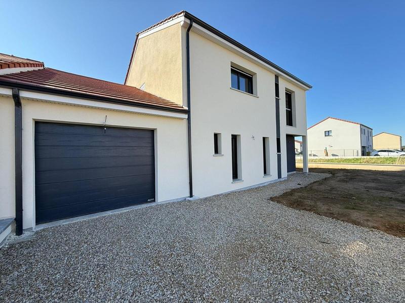 Maison contemporaine - 139 m² - 5 pièces