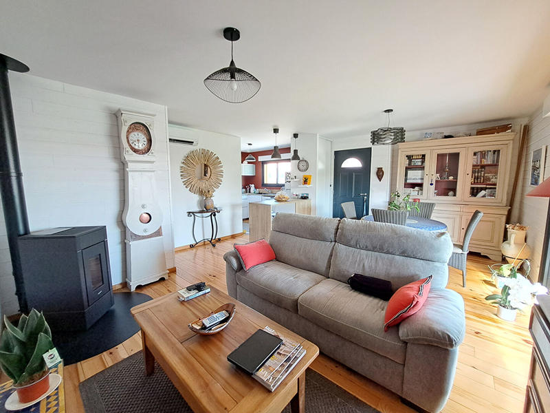 Maison - 85 m² - 4 pièces