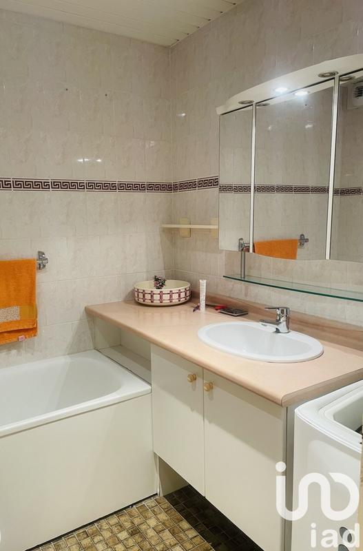 Appartement - 92 m² - 5 pièces