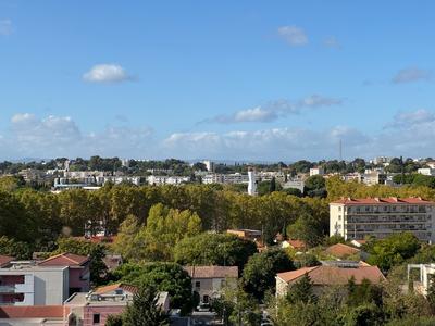 Appartement - 100 m² - 4 pièces